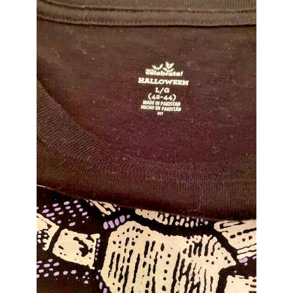 Halloween Skeleton Shirt - Glows in The Dark Tee Size Large - Picture 8 of 8